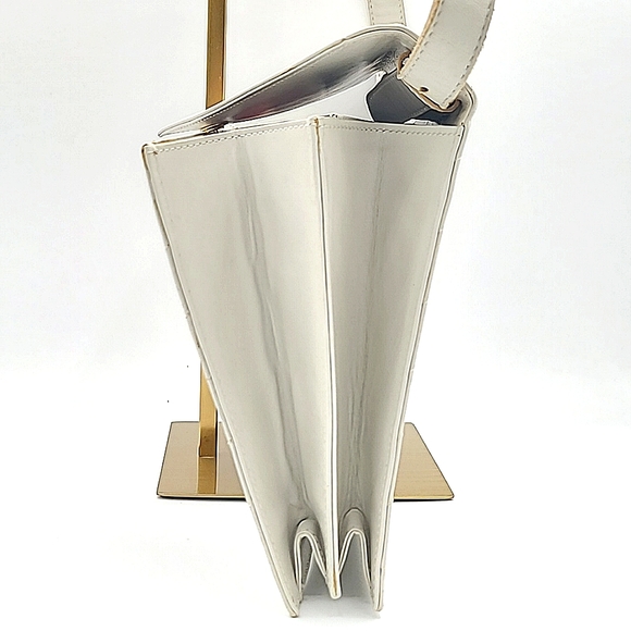 Yves Saint Laurent Vintage Convertible Quilted Leather Clutch - Picture 4 of 14